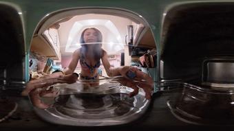 VR360* Giant Catherine Cooks & Eats You (Ginary)