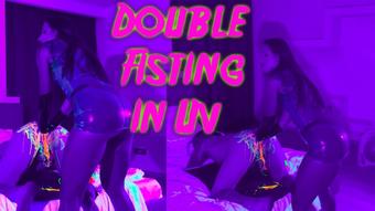 DOUBLE HARD FISTING IN LATEX AND UV 4K (LadyAnnabelle666)