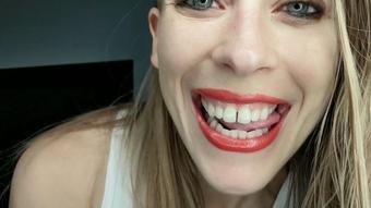 Gentle Giantess Face Mouth Mirror Fetish - Dec 2, 2020 (The3kins)