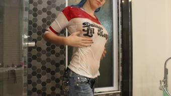 White wet T-shirt and jeans (SavannahxSiren)