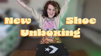 New Shoe Unboxing (TheEleanorGee)