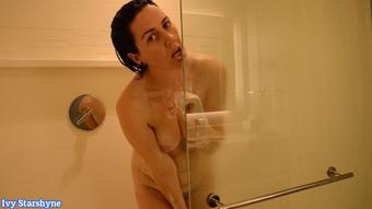 Mom In The Shower - Jan 26, 2021 (IvyStarshyne)
