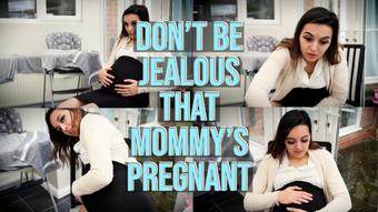 Don't Be Jealous That Mommy's Pregnant (Summer Fox)