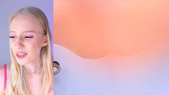 Barbie squirt on cam (Jane_Klein)