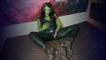 Gamora Stretches Her Holes For Daddy (Infinity0Whore)