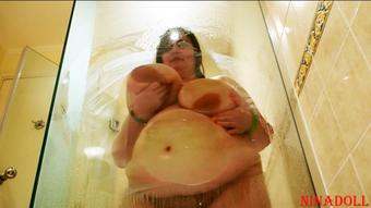 Sexy shower! Wash the wall with boobs (NinaDoll)