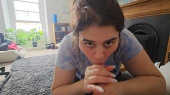 OMG - I gave a random man a BJ and he came so quick (Lucia Gomez)
