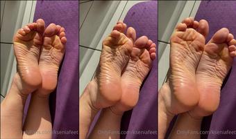 kseniafeet 01 02 2021 2022000761 Sunny day, sunny soles â¤ï¸ (kseniafeet)