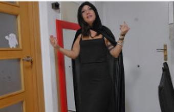 Cape teasing Halloween (YourSweetPoison)