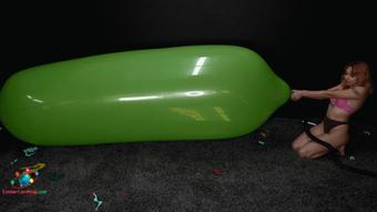 Rachel Pump Pops Airships and More 4K (Custom Fetish)