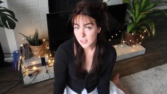 Milliemillz Virgin Babysitter Wants Your Cock (MillieMillz)