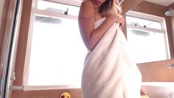 Your wifes sister fucks you in the bath - February 09, 2018 (NicoleBelle)