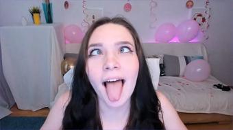 Ahegao with crossed eyes (Nizy_Soft)