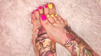 Feet Play - July 11, 2023 (LoraFlower)