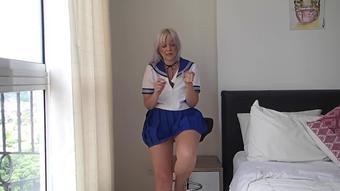 Bobbicruz Sch--Lgirl Sph (bobbicruz)