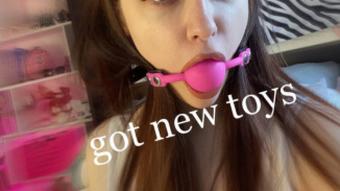 got new toys for daddy - Feb 5, 2022 (Michelle_Reid)