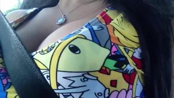 Masturbating while drinving my car - December 07, 2016 (Emanuelly Raquel)