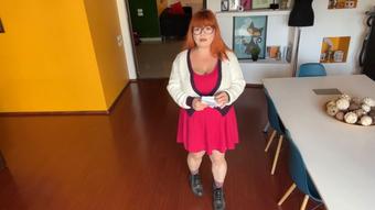 Small girl becomes Giantess (RoxanneMiller)