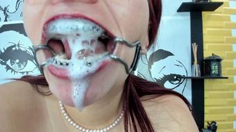 Spit Game Queen: Ruler of Spit Games (Coconutsex)