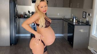 4K - Pregnant Mommy Love For Son - April 24, 2023 (Taboo Girl)