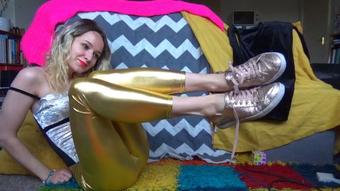 GOLDEN Guess SNEAKERS (Goddess Vanessa)