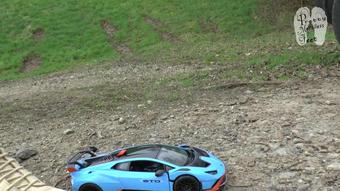 Pretty merciless Feet - Short Live For A New Rc-Car (Pretty merciless Feet)