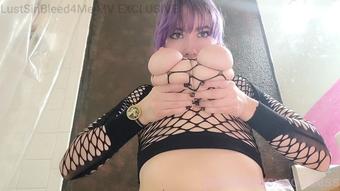 Worship & Suck My E-Girl Tits - Aug 13, 2022 (PoisonousXGoddess)