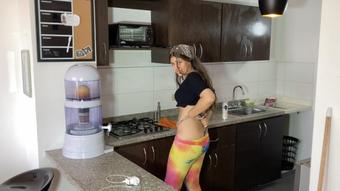 My dirty maid let me give her wedgies - July 16, 2022 (Colombianbigass)