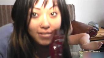 I disturb my gf while she Play game (Real_36_dd)