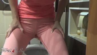 Wet Kelly P-- On Yoga Pants (Wet Kelly)