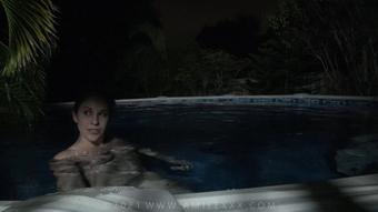 Amiee Cambridge Skinny Dipping Masturbation (Amiee Cambridge)