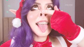 Christmas Elf Misato Katsuragi does piggy nose and grunts (SpookyBoogie)