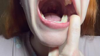 Teeth tour 4K (Evelyn Jade)
