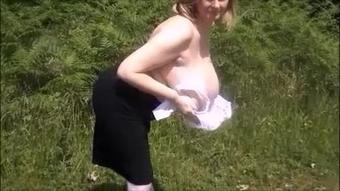 Courtesan Anna Outdoor Big Tits Striptease (Courtesan Anna)