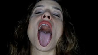 Macabre encounter! Miniaturized, devoured and digested (Venusss Fetish)