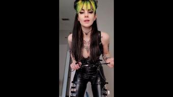 Strict domme pegging and crop - February 06, 2025 (Prettyinpunk92)