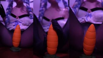 Pekora's Carrot Footjob (secretnoel)