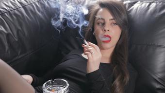 Smoking Close-Up 8 (Dani Lynn)