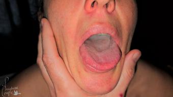 Swallowing my morning cum (IncandescentCouple)