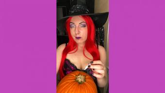 SMOKING VIDEO / WITCH COSPLAY - October 31, 2023 (Lissy_s_world)