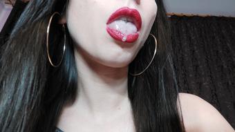 Spitting humiliation custom video - December 18, 2020 (MoneyGoddesss)