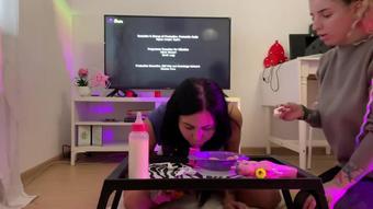 Mommy Feeds A Good Diapered Girl (Xena Highvoltage)