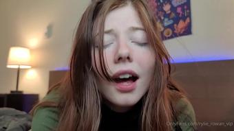 rylie rowan vip 01 12 2021 2289775995 exclusive full length video babysitter gives her babysit ee 1 (rylie_rowan_vip)