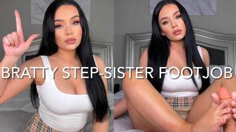 BRATTY STEP-SISTER FOOTJOB (Mia Jocelyn)