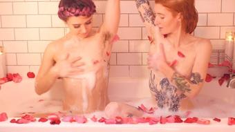 Bellatrixsweets Hairy Bathtime (BellatrixSweets)