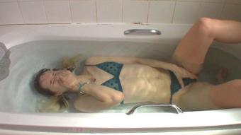 Green Lingerie Underwater Breath Control (Goddess Vanessa)