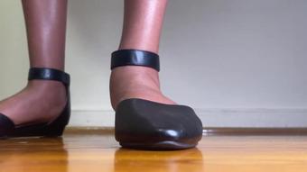 Flats Toe Tapping Asmr Shoeplay (Pink Foxx)