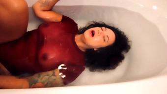 Underwater Fetish 6 (Drea_xoxo)