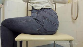 Ultimate Jeans Wetting Rewetting Pissing (Molly Darling)