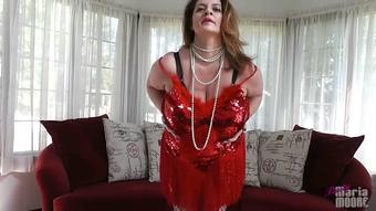 Huge Boobs Shake and Shimmy (Maria Moore)